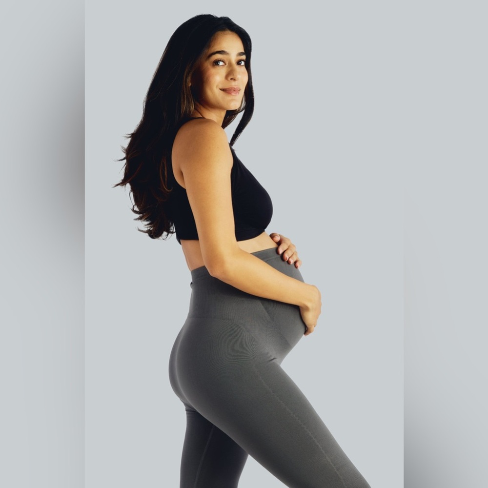 Belly Bandit Steel Gray Maternity Leggings with Bump Support Sz Small